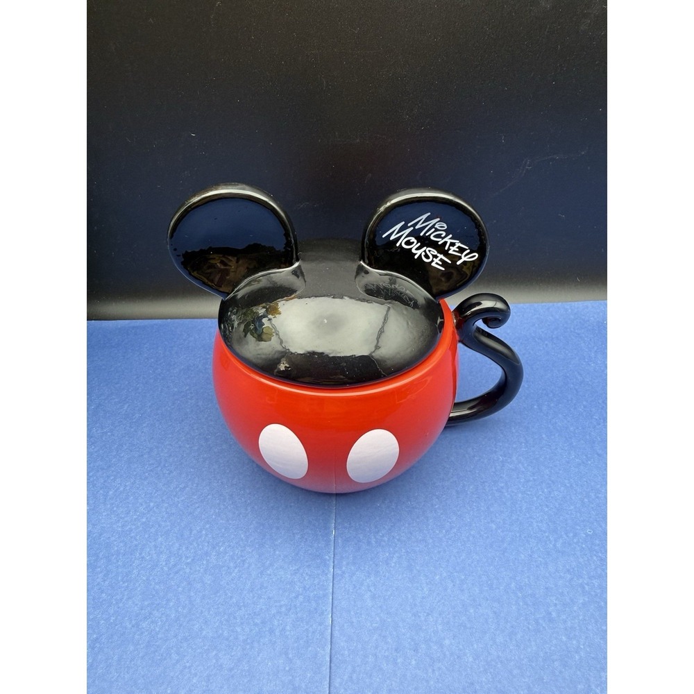Disney Mickey Mouse Buttons Tail Ceramic Coffee Mug w/ Matching Lid